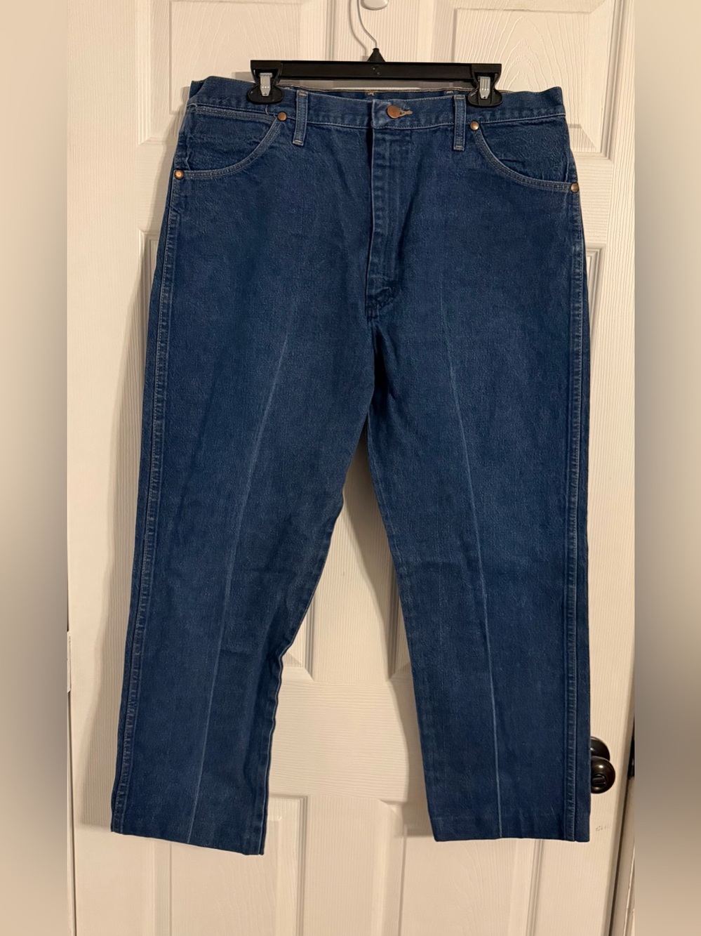 Wrangler Men’s Blue Jean Pants Size 38x27